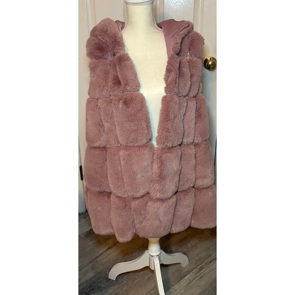 Coco + Carmen Jackets & Blazers - Coco and Carmen pink fur hooded sleeveless‎ jacket. Size S/M